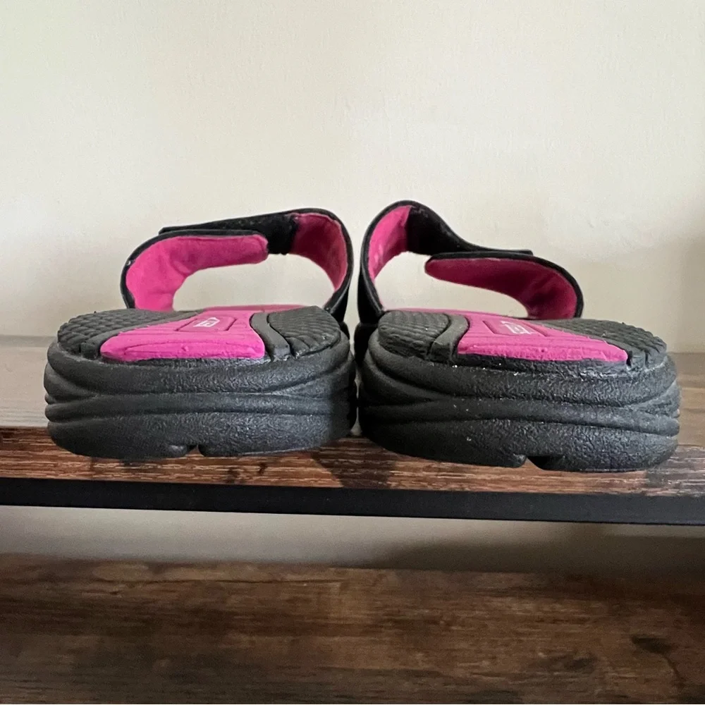 Speedo Slide Sandals Black Hot Pink Adjustable Strap Summer Pool Women's 10
